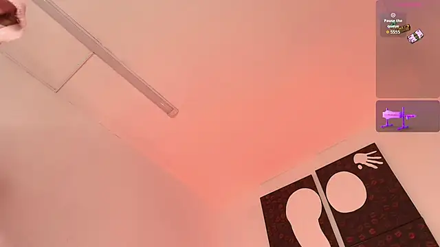 Snapshot of Iamlola_ chatting on 10/10/25, 04:13 Iamlola online show from 10/10/25, 04:13