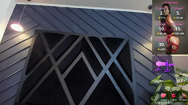 zoe martins  online show from 11/04/25, 05:28