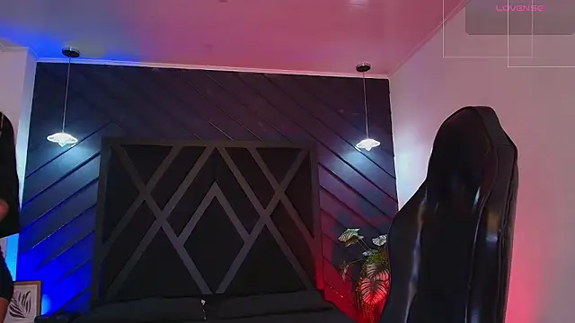 zoe martins  online show from 03/19/26, 05:24