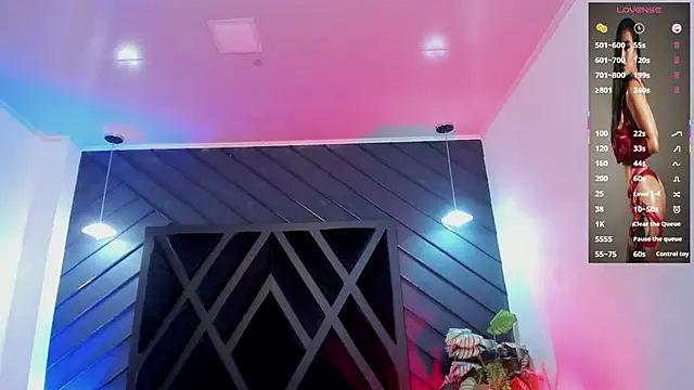 zoe martins  online show from 12/20/25, 05:54