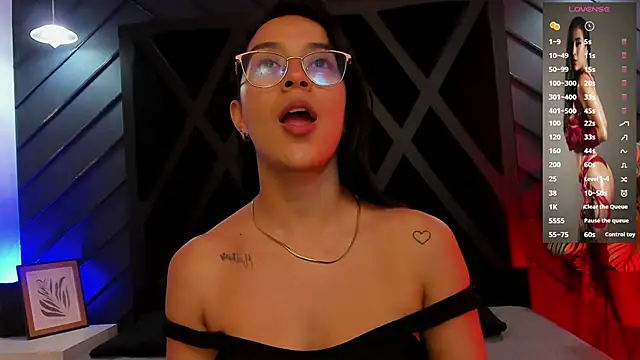 zoe martins  online show from 01/15/26, 05:27