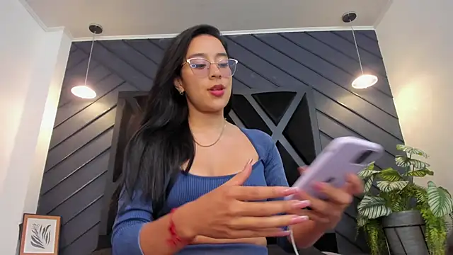 zoe martins  online show from 10/26/25, 02:17