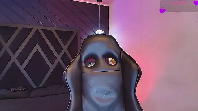 zoe martins  online show from 03/21/26, 05:28