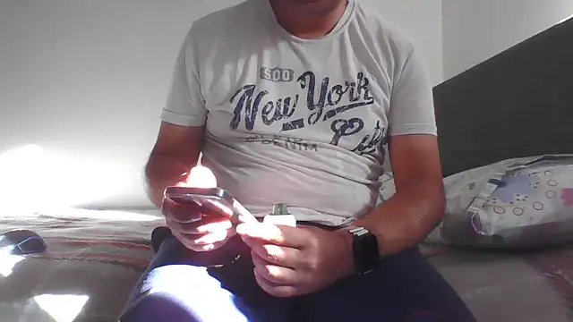 Snapshot of kocasosisli chatting on 07/11/26, 04:57 kocasosisli online show from 07/11/26, 04:57