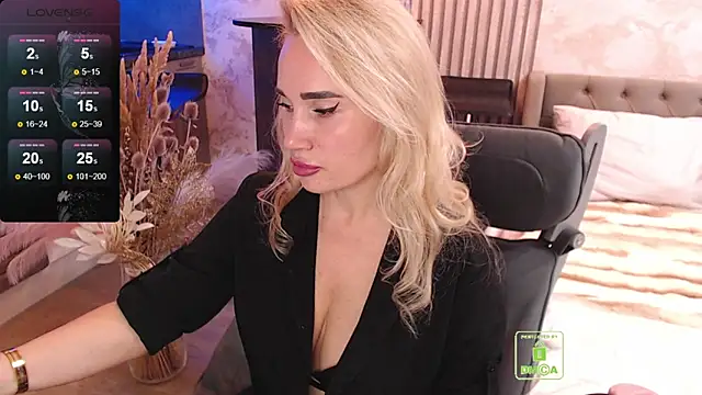 FreeBerryMILF online show from 02/14/26, 08:09