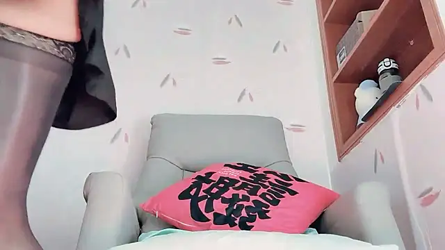 Eve5215 online show from 10/04/25, 04:30