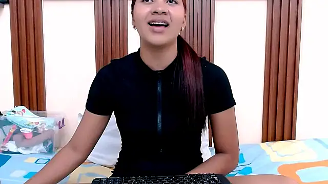Snapshot of kimberly18cute chatting on 05/09/26, 12:03 kimberly18cute online show from 05/09/26, 12:03