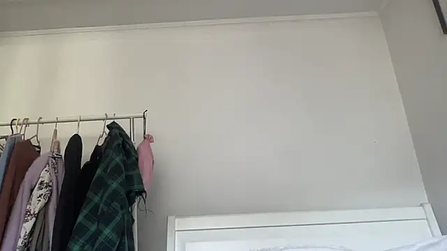 Snapshot of Talyo19 chatting on 09/20/25, 09:58 Talyo19 online show from 09/20/25, 09:58