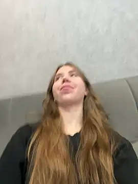 EvaAkins online show from 03/20/26, 03:13