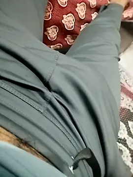 Dickdelhi online show from 10/16/25, 03:09