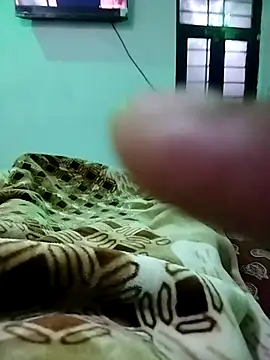 Dickdelhi online show from 11/26/25, 04:40