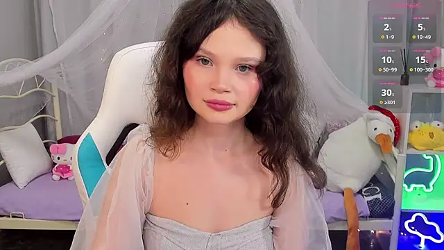 EmilyChaves online show from 12/20/25, 05:43