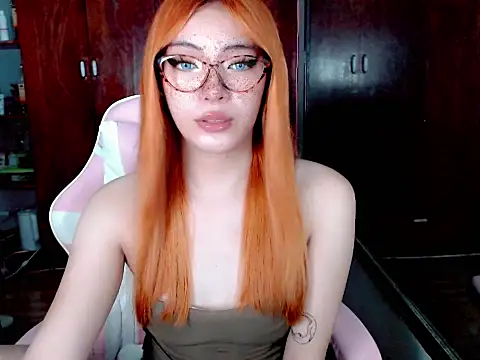 Miss hornydolly online show from 11/11/25, 02:56