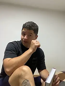 Matthias vallejo online show from 09/21/25, 07:19