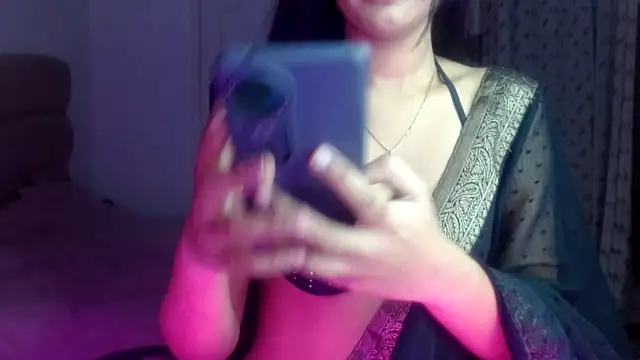 Mini Meera online show from 11/10/25, 12:54