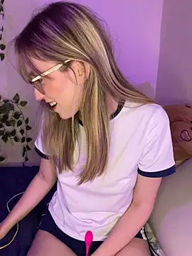 ReenKitty online show from 01/08/26, 05:13