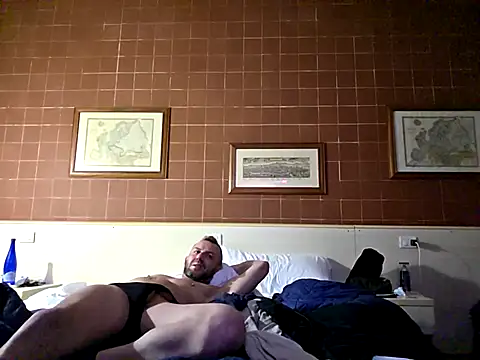 Anere84s online show from 01/12/26, 03:35