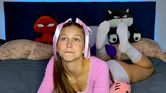 MissEmilyMiller online show from 04/02/26, 08:26