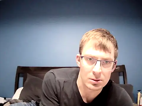 Snapshot of jungleking_88 chatting on 12/03/25, 10:42 jungleking 88 online show from 12/03/25, 10:42