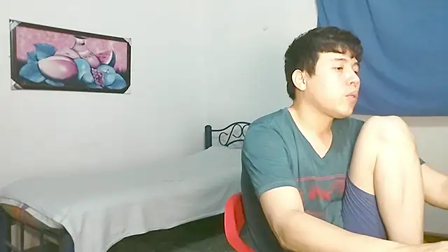 Snapshot of Nickk_Wolf chatting on 06/15/26, 01:06 Nickk Wolf online show from 06/15/26, 01:06