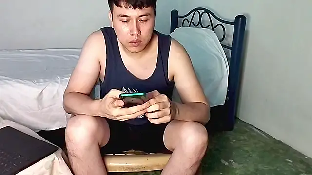 Snapshot of Nickk_Wolf chatting on 05/15/26, 11:03 Nickk Wolf online show from 05/15/26, 11:03