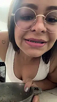 sweet shadil  online show from 01/05/26, 05:27