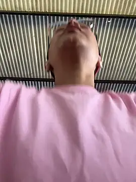 Snapshot of sweet_shadil_ chatting on 10/21/25, 02:16 sweet shadil online show from 10/21/25, 02:16