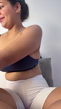 Snapshot of sweet_shadil_ chatting on 06/02/26, 11:54 sweet shadil online show from 06/02/26, 11:54