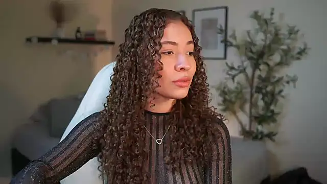 Snapshot of isabella-garcia- chatting on 03/27/26, 08:54 isabella-garcia- online show from 03/27/26, 08:54