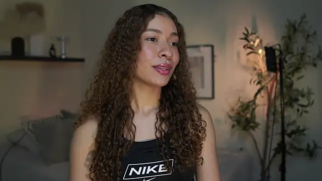 Snapshot of isabella-garcia- chatting on 07/19/26, 12:30 isabella-garcia- online show from 07/19/26, 12:30