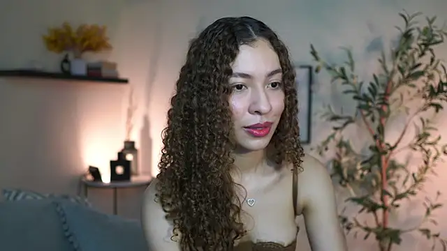 Snapshot of isabella-garcia- chatting on 07/02/26, 12:44 isabella-garcia- online show from 07/02/26, 12:44