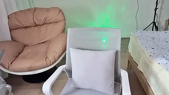 xiaotanbaby online show from 11/07/25, 04:33