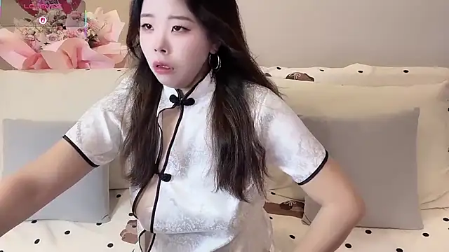 xiaotanbaby online show from 10/10/25, 03:46