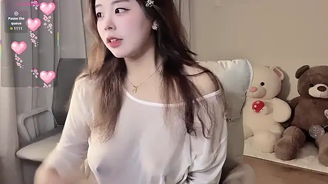 xiaotanbaby online show from 12/16/25, 04:22