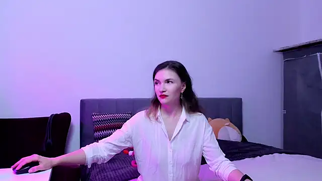 Katherine Twilight online show from 11/14/25, 03:48