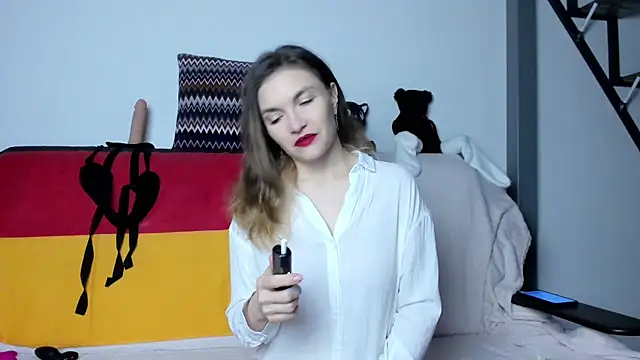 Katherine Twilight online show from 02/28/25, 03:26