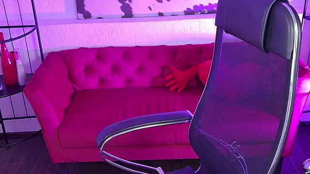 AuroraWrenfield online show from 03/17/26, 01:30