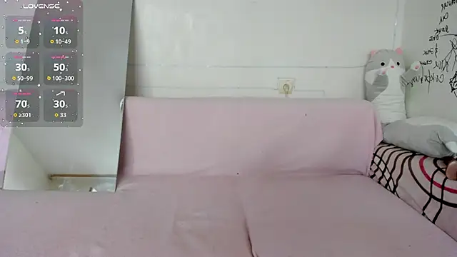 Lil Foxy9 online show from 07/22/26, 04:36