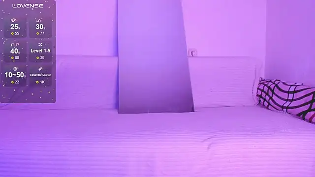 Lil Foxy9 online show from 11/23/25, 10:25