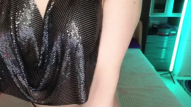 Lila West online show from 02/07/26, 04:37