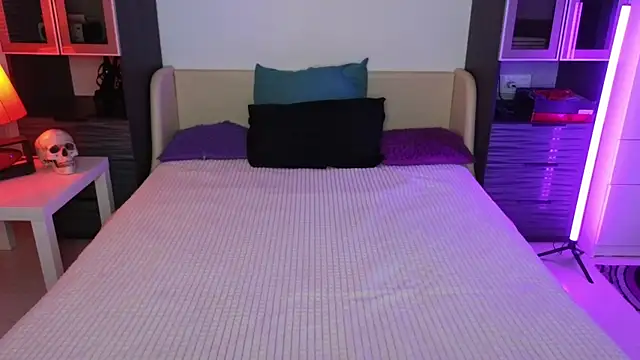 Lila West online show from 02/21/26, 04:31