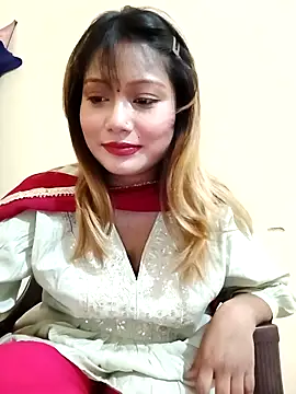 Snapshot of alexa_cam44 chatting on 10/04/25, 07:37 alexa cam44 online show from 10/04/25, 07:37