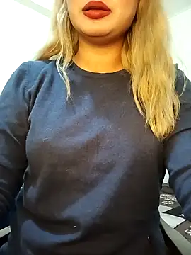 Snapshot of alexa_cam44 chatting on 01/08/26, 06:36 alexa cam44 online show from 01/08/26, 06:36