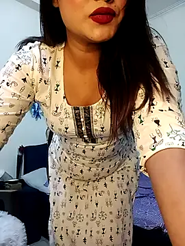 alexa cam44 online show from 02/18/26, 08:27