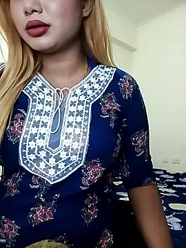 alexa cam44 online show from 04/11/26, 07:39