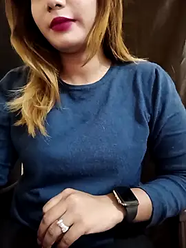 Snapshot of alexa_cam44 chatting on 11/14/25, 08:12 alexa cam44 online show from 11/14/25, 08:12