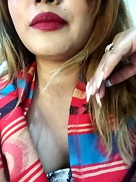 Snapshot of alexa_cam44 chatting on 11/20/25, 07:03 alexa cam44 online show from 11/20/25, 07:03