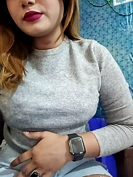 Snapshot of alexa_cam44 chatting on 11/10/25, 08:25 alexa cam44 online show from 11/10/25, 08:25