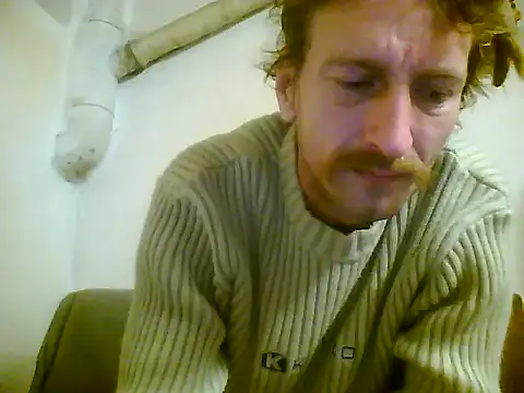 Snapshot of KokosMartin chatting on 10/30/25, 09:33 KokosMartin online show from 10/30/25, 09:33