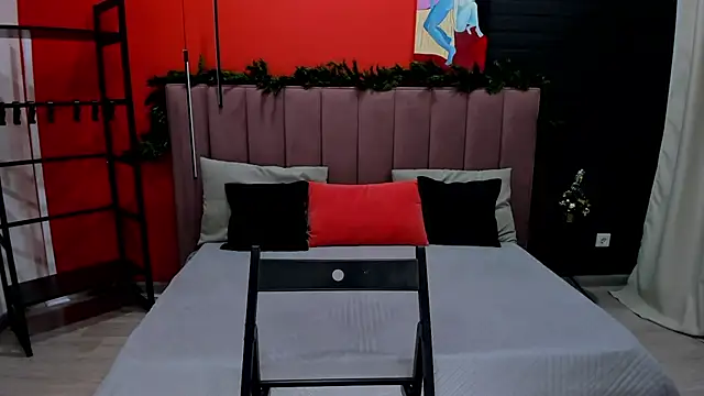 Kat  cat online show from 11/25/25, 09:42